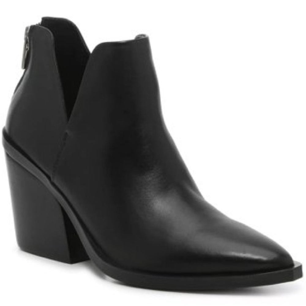 Vince Camuto Gigietta Black Ankle Booties